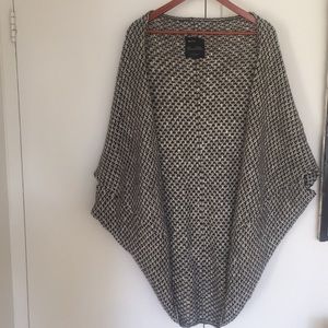 Zara Knit Cape